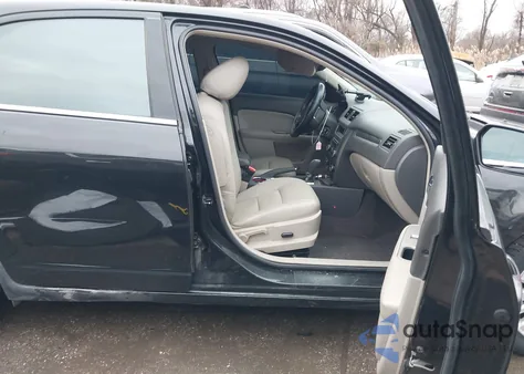 2010 Ford Fusion Hybrid из США, поврежденный, VIN 3FADP0L35AR303415